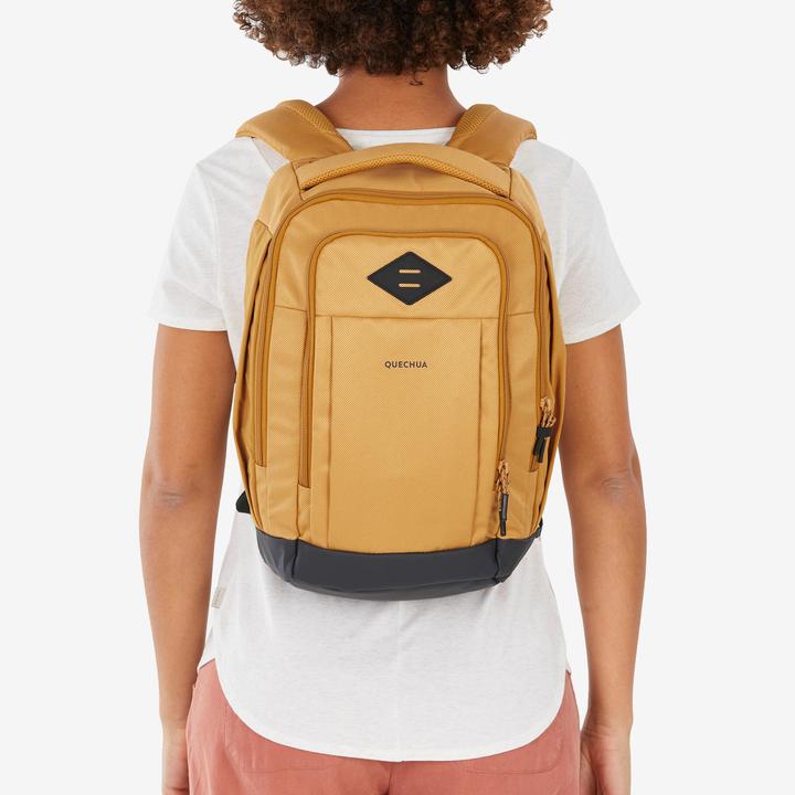 Actual product image Quechua Hiking backpack 16 L - NH500 Escape (16 l)