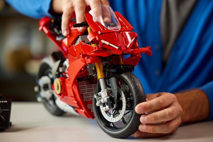 Produktbild LEGO Ducati Panigale V4 S Motorrad (42202, LEGO Technic)