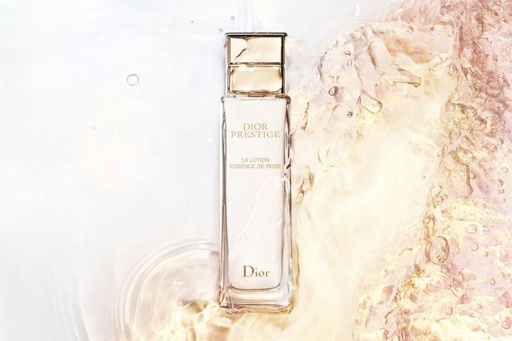 Actual product image Dior Prestige La lotion essence de rose 150ml (Body lotion, 150 ml)