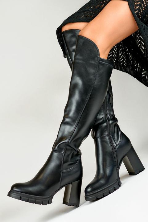 Actual product image Primo Boots with heels model (37)