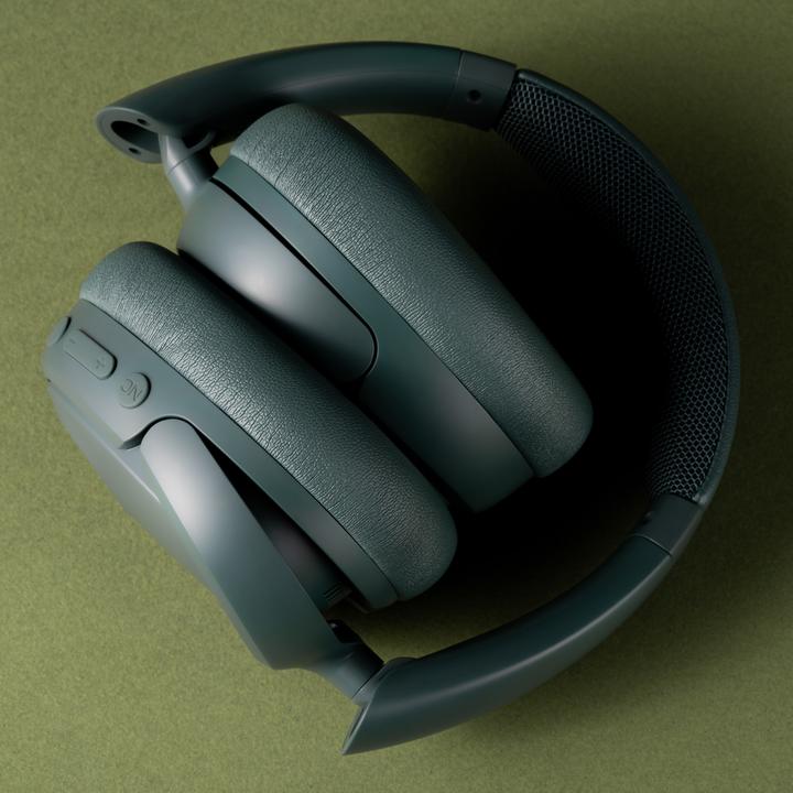 Produktbild JLab Audio JBuds Lux (ANC, 70 h, Kabellos, Kabelgebunden)