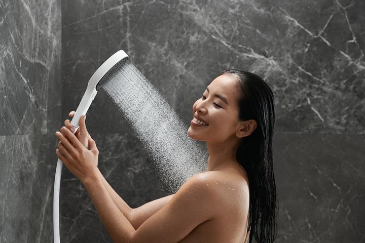 Produktbild hansgrohe Rainfinity 130 (3 Strahlarten, 14 l/min)