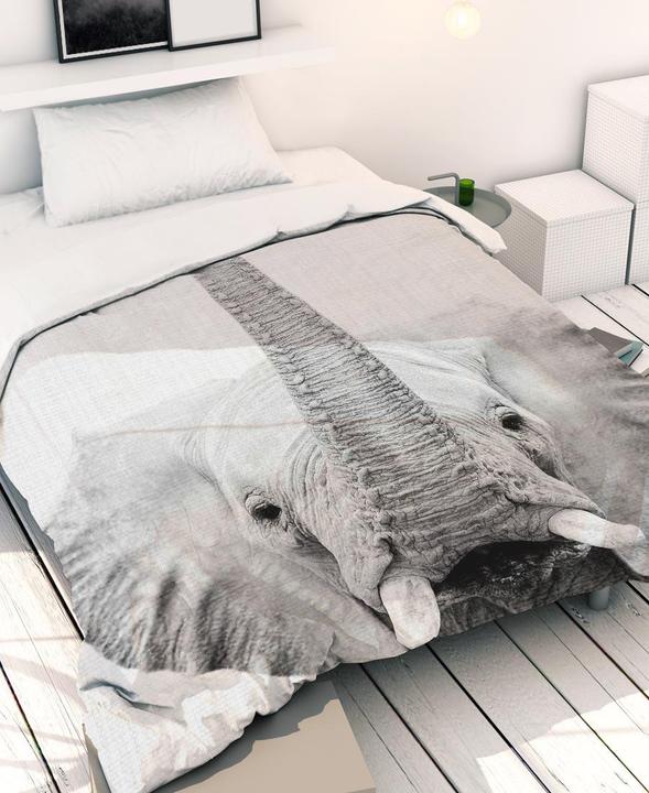 Actual product image Juniqe Elephant Black | White Photograph (Bedding set, 160 x 210 cm, 50 x 60 cm)