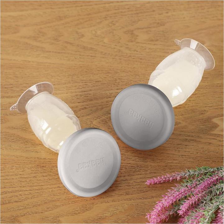 Actual product image Haakaa 100ml Silicone Breast Pump with Suction Base & Silicone Cap