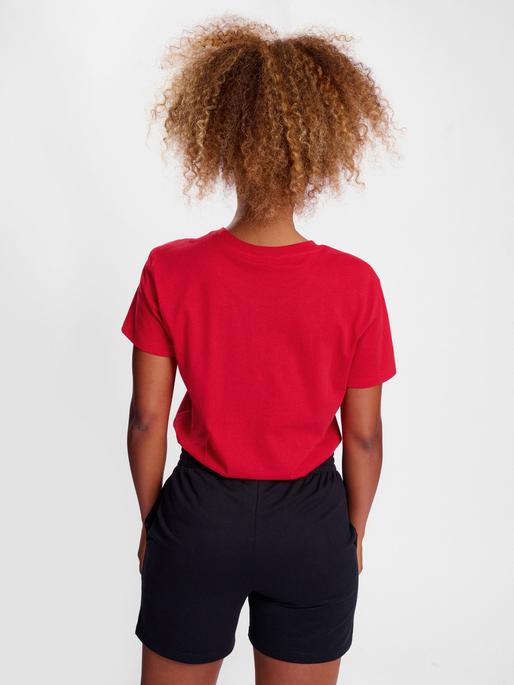 Actual product image hummel HMLGO 2.0 T-SHIRT S/S WOMAN (XL)