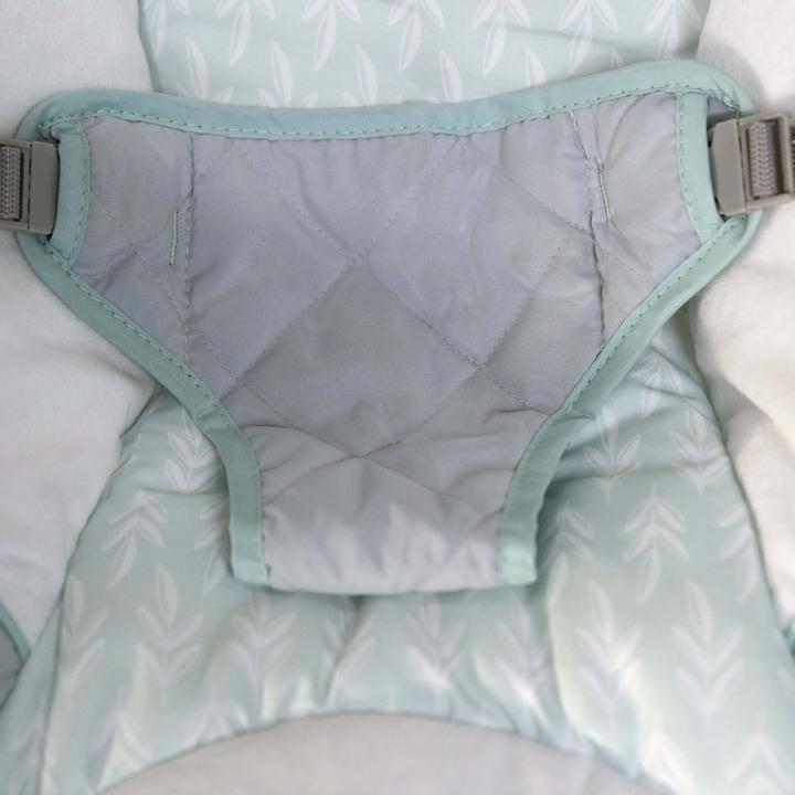 Image du produit Ingenuity Cozy Spot Bouncer avec barre de jouets en bois