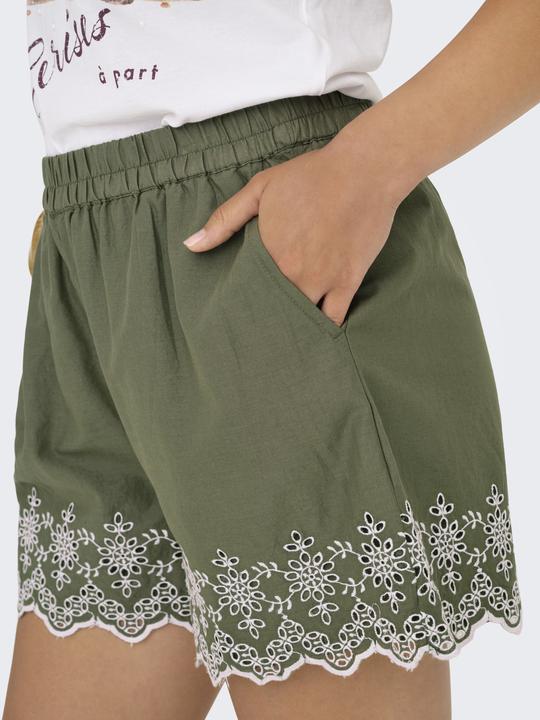 Actual product image Only ONLLOU Locker geschnitten Shorts Shorts (S)