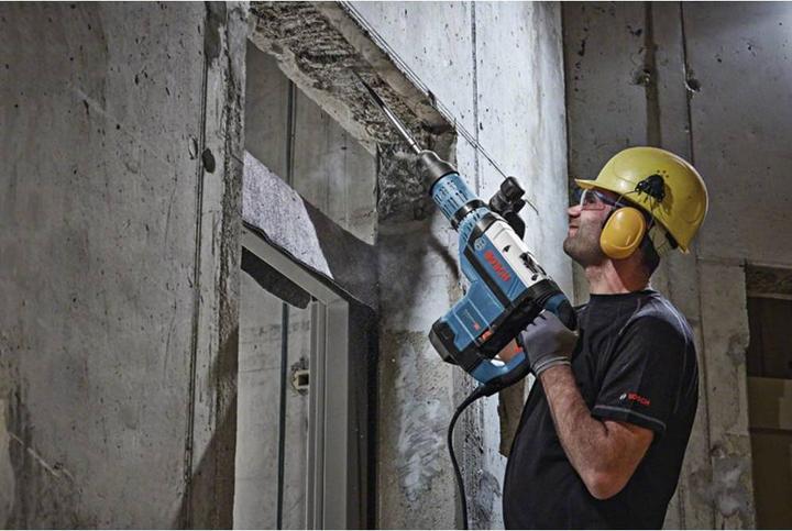 Actual product image Bosch Professional Impact hammer with SDS-max GSH 7 VC (Electrical connection)