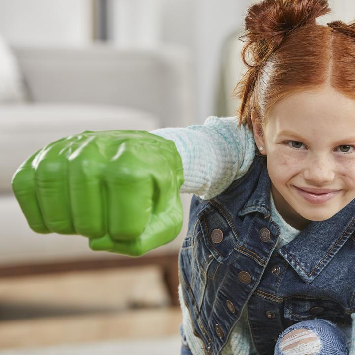 Actual product image Hasbro Avengers Hulk Gamma Smash Fists Fists