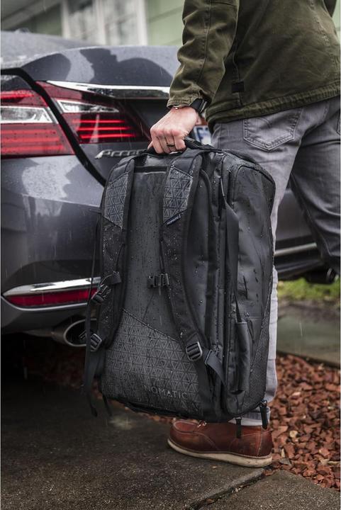 Actual product image Nomatic Travel Bag (40 l)