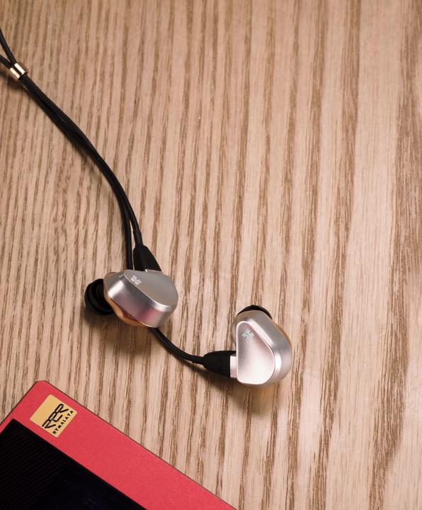 Productafbeelding Hifiman Svanar hoofdtelefoon voor in de oren (Bedraad)