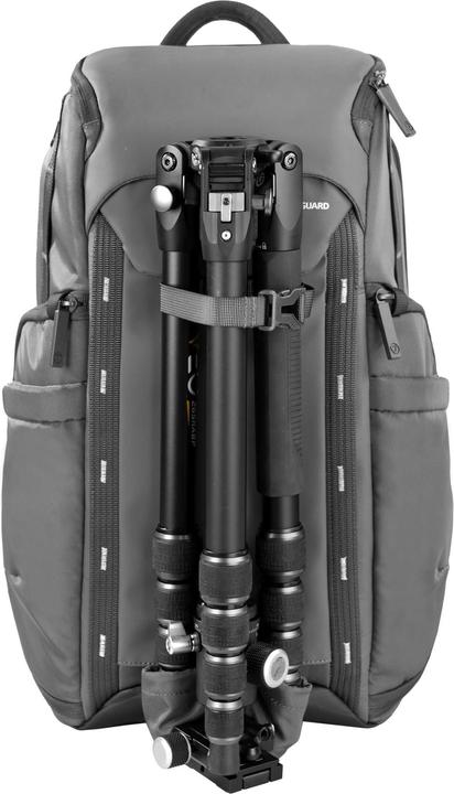 Actual product image Vanguard Veo Adaptor R44 with USB-A (Photo backpack, 15 l)