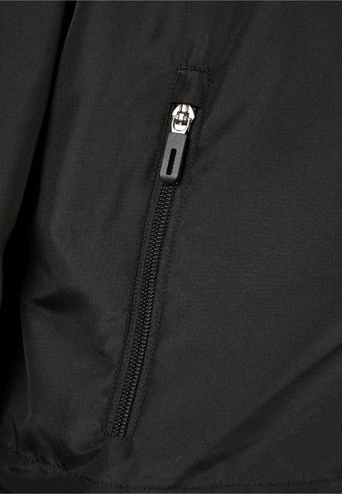 Actual product image Urban Classics Recycled Windrunner (S)