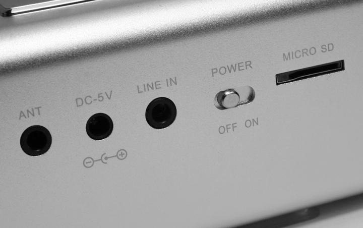 Actual product image Technaxx Musicman (5 h, Rechargeable battery operated, Electrical connection)