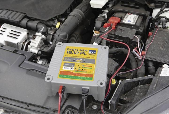 Produktbild GYS GYSFLASH 18.12 PL 026926 Automatikladegerät 12 V 18 A (12V, 18 A)