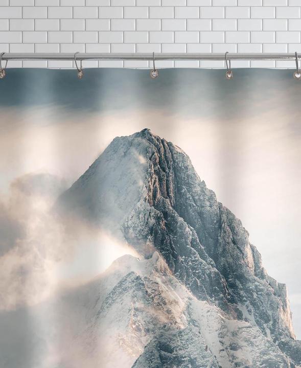 Produktbild Juniqe Silver Linings by @noberson - Berge (150 x 200 cm)