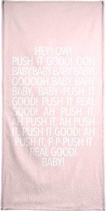 Immagine prodotto Juniqe Real Good Good Pink - Testi di canzoni (70 x 140 cm)