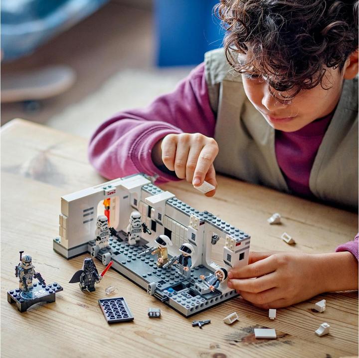 Produktbild LEGO Das Entern der Tantive IV (75387, LEGO Star Wars)
