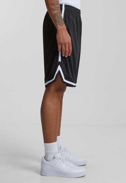 Actual product image Urban Classics Stripes Mesh Shorts (XL)