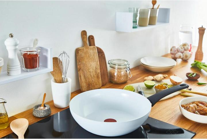 Produktbild Tefal Ceramic Control (28 cm, Wok Pfanne, Aluminium)