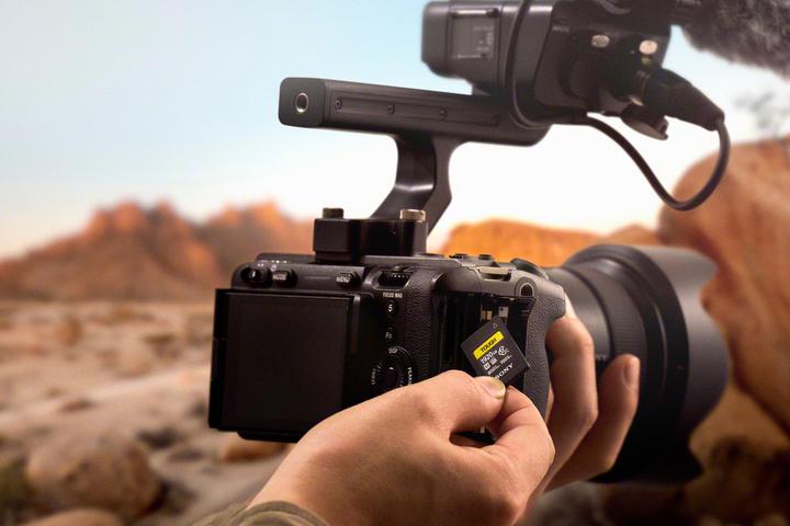 Immagine prodotto Sony CEA-M (1920 GB, CFexpress type A)