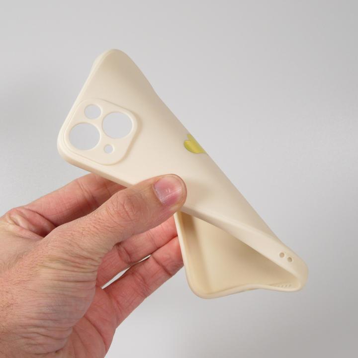 Actual product image PhoneLook Cover Silicone Mat Heart gold (Apple iPhone 13)