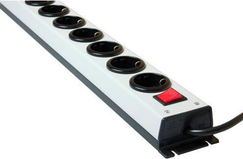 Actual product image Kaiser PDU Belgium 4x Type E sockets