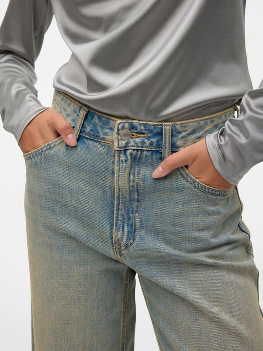Actual product image Vero Moda VMREMY Mid Rise Weiter Beinschnitt Jeans Weit geschnitten (W31/L32)