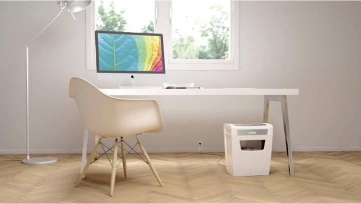 Produktbild Leitz IQ Office S EU Aktenvernichter 12 Blatt Partikelschnitt 4 x 28 mm P-4 23 l (Partikelschnitt)