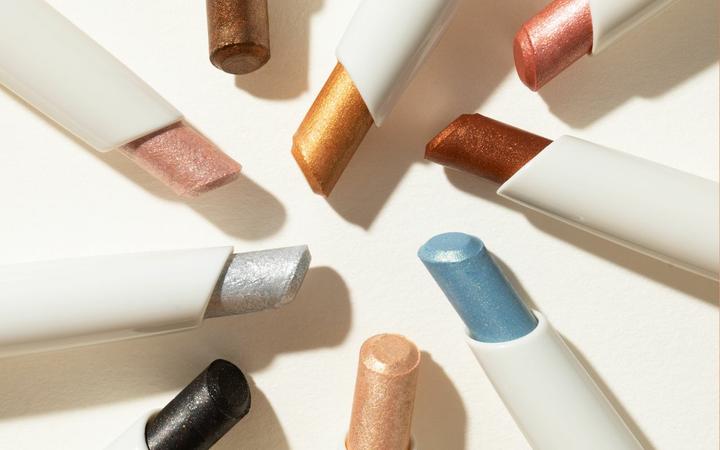 Actual product image Pupa Milano Cocktail Party Eyeshadow Deep Rum (006)