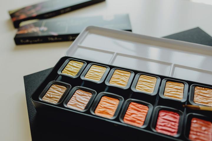 Actual product image Finetec Pearlescent colors (Multicolor)