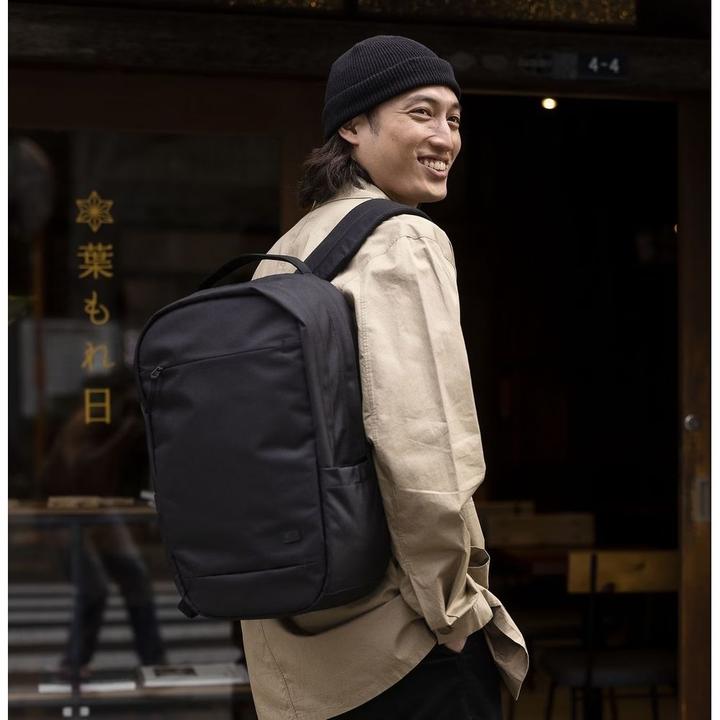Actual product image Caselogic Invigo Eco (24 l)