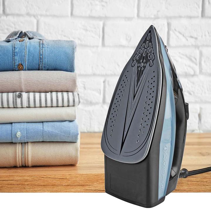 Produktbild Nedis Bügeleisen | 2600 W | Dampf Schuss | Keramisch | 0.32 l (2600 W, 0.02 g/min)