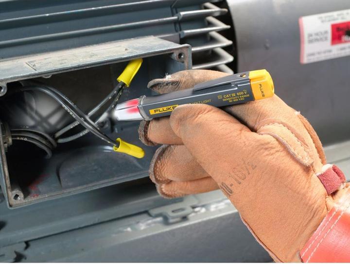 Actual product image Fluke LVD2 Multi-Tester 600 V CAT IV (CAT IV 600V)