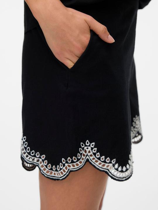 Actual product image Vero Moda VMDIANA Shorts Shorts (M)