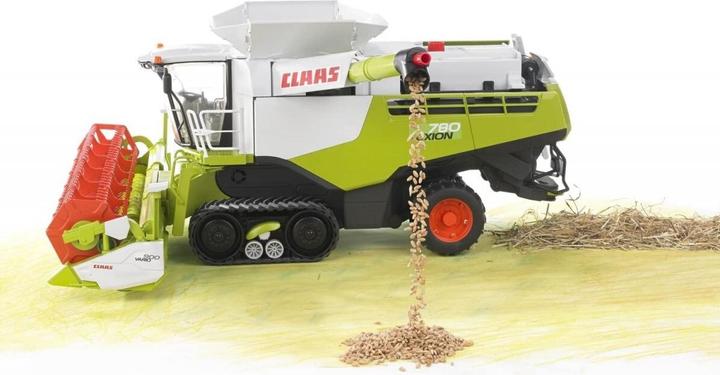 Actual product image Bruder Combine harvester