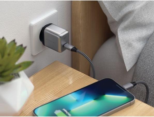 Actual product image Satechi 30W USB-C GaN Wall Charger (30 W)