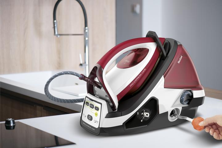 Actual product image Tefal GV9064 Pro Express Care (2400 W, 490 g/min)