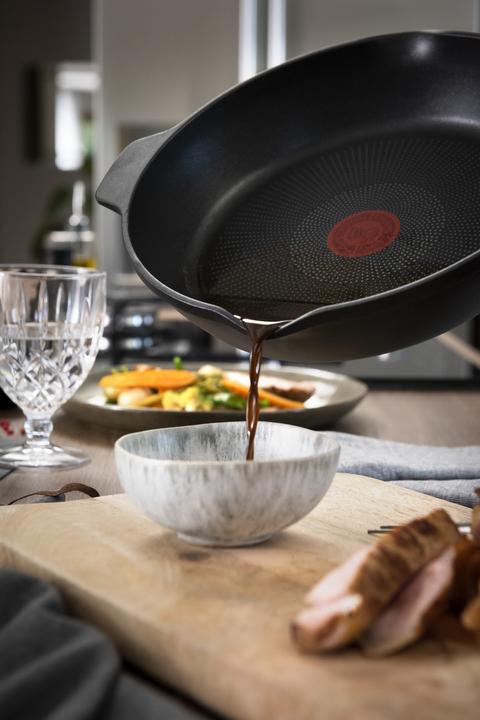 Produktbild Tefal Bratpfanne Robusto (24 cm, Bratpfanne, Aluminiumguss)