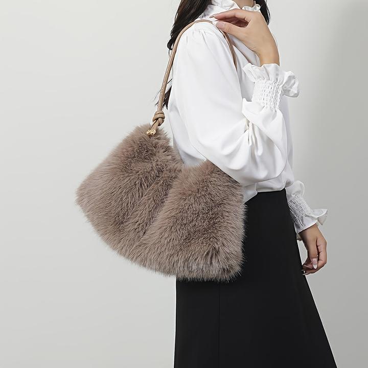Actual product image Only-Bags.Store Schicke Plüsch-Umhängetasche in Mondform - geräumig & weich, modische einfarbige Tote