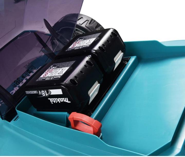Actual product image Makita DLM480PT2 (Rechargeable battery operated)