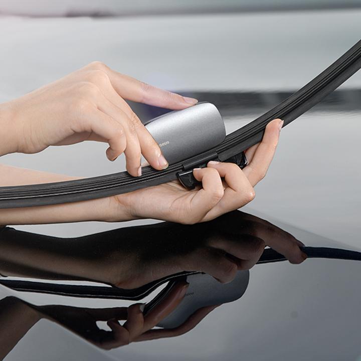 Actual product image Baseus Rain Wing wiper repairer Tarnish