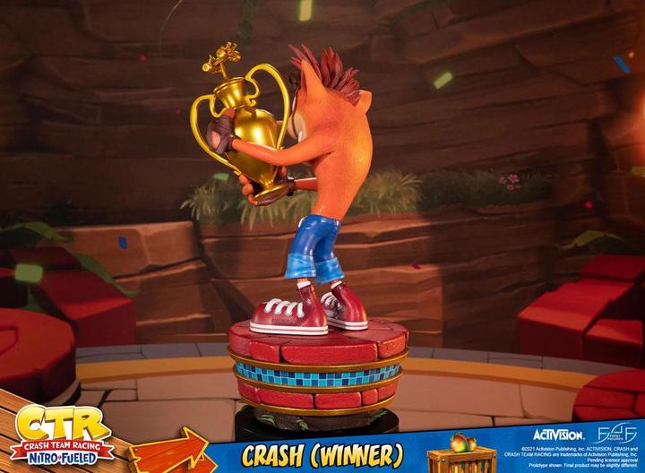 Produktbild Magni First4Figures - Crash Team Racing Nitro-Fueled (Crash Winner) RESIN /Figure