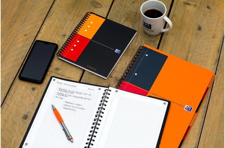 Actual product image Oxford International Managerbook (A4+, Plain, Hardcover)