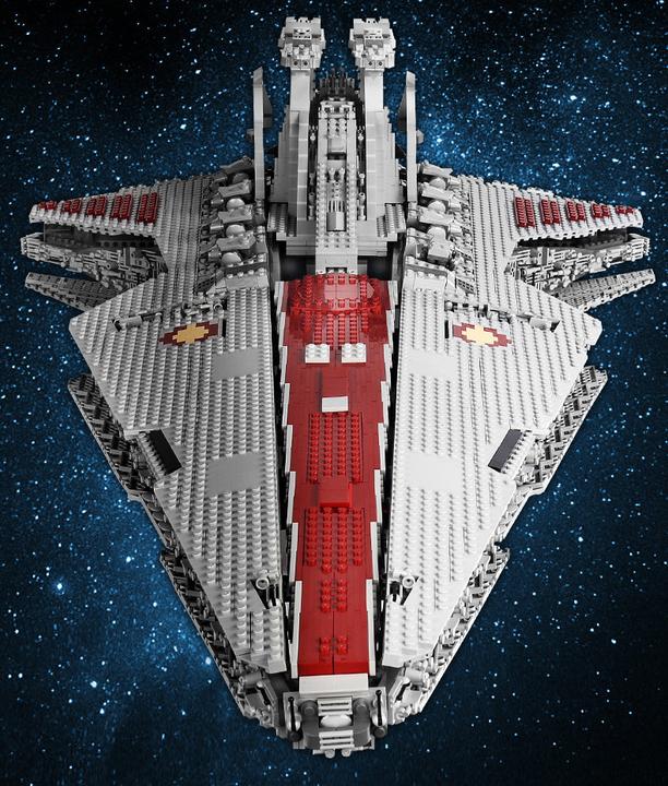 Produktbild Mould King Venator Class Republic Attack Cruiser