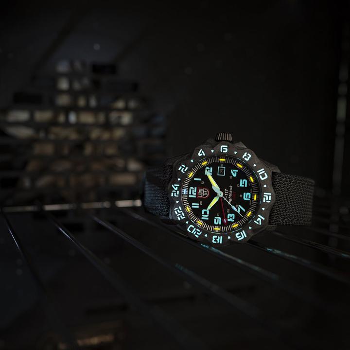Actual product image Luminox Nighthawk (Diving watch, 44 mm)