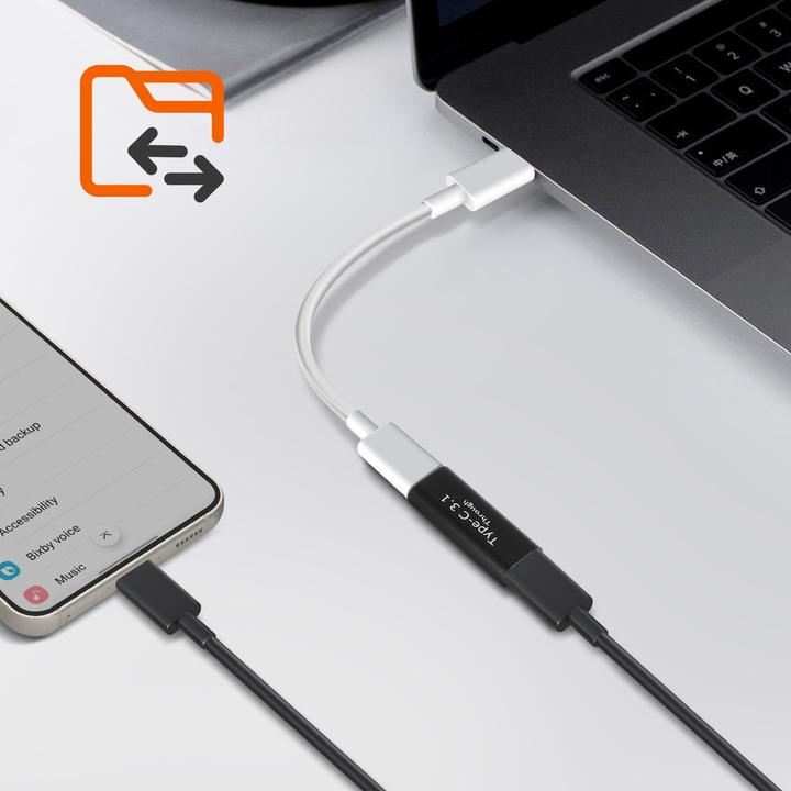 Actual product image Avizar ADEX-C2C, USB-C extension adapter (USB Type C, USB Type C)