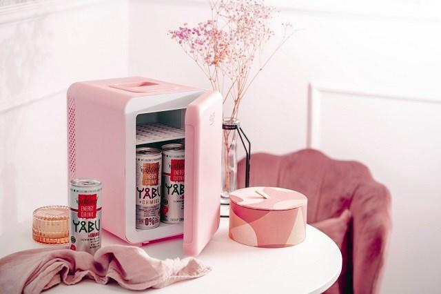 Actual product image Adler AD 8084 pink Mini lodówka - 4l (4 l)