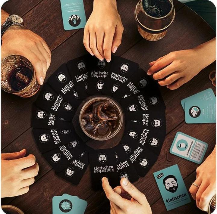 Actual product image Denkriesen klattschen® -MÄNNERABEND - The official extension of the cult drinking game
