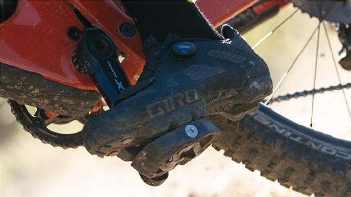 Actual product image Giro Rincon (45)